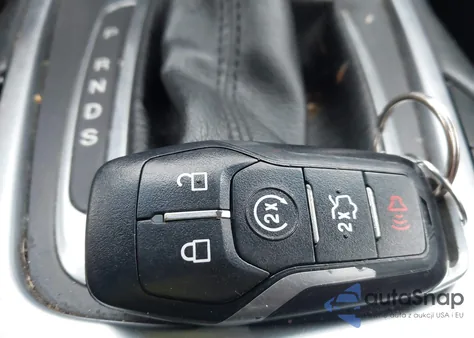 2015 Ford Edge Titanium z USA, uszkodzony, nr VIN 2FMPK4K96FBB31819